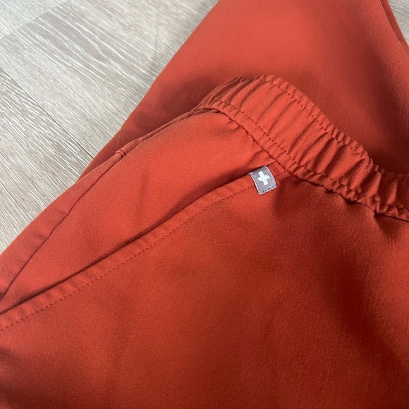 Fig Set - Picture 7 of 11